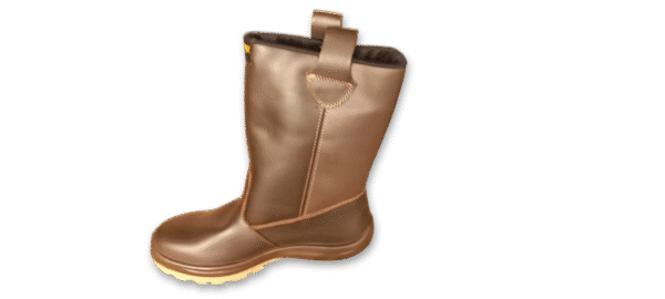Bota de seguridad robusta GamaX modelo 104A-114P en color marrón, con diseño de caña alta y tiradores para facilitar su colocación.