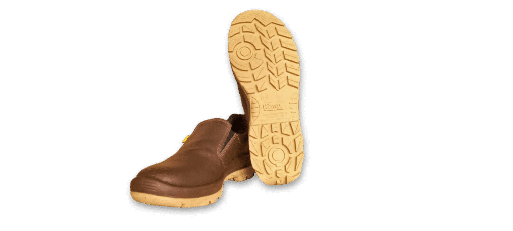 Zapato de seguridad GamaX, modelo 105A-115P, en cuero flor color marrón con tela elastizada y suela de doble densidad de color caramelo, vista lateral y suela visible.