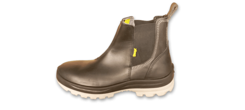 "Botín de seguridad elástico GamaX, modelo 108A-118P, en color negro, con vista lateral para mostrar el elástico y la puntera de protección.