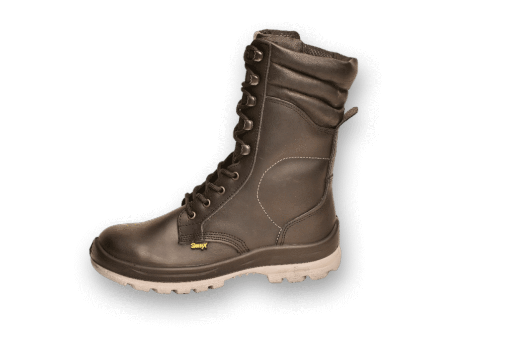 Borceguí de seguridad clásico GamaX modelo 109A-119P en color marrón, con puntera de composite y suela clara.