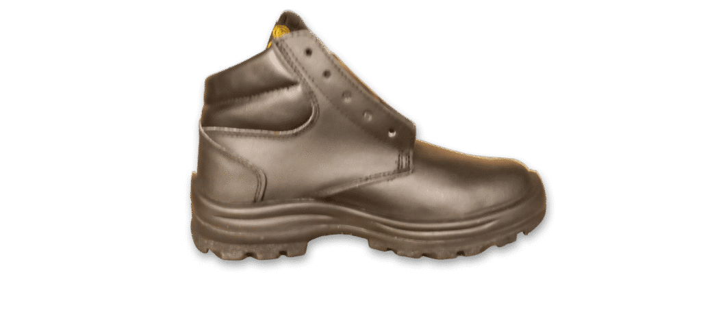 Botín de seguridad GamaX, modelo 300A-300P, en color negro de cuero descarne, visto de perfil.