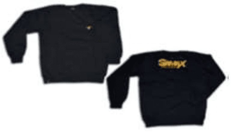 Buzo de Frisa Negro GamaX BUZ1 - Frente y Espald Dos buzos de frisa de color negro marca GamaX, mostrando el frente con un logo pequeño y la espalda con un logo grande.